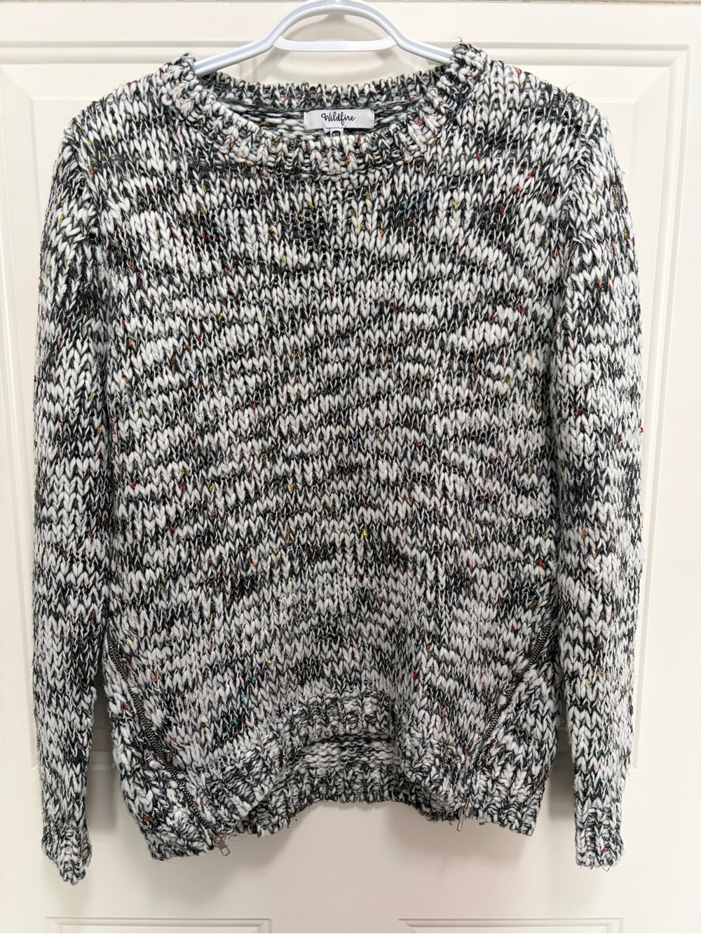 Black & White Marled Crewneck Sweater with Flecked Accents